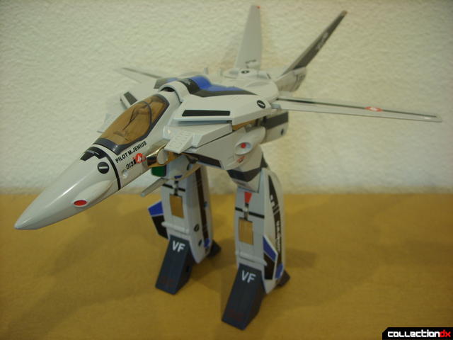 Origin of Valkyrie VF-1A Valkyrie Max ver.GERWALK Mode (with arms retracted)