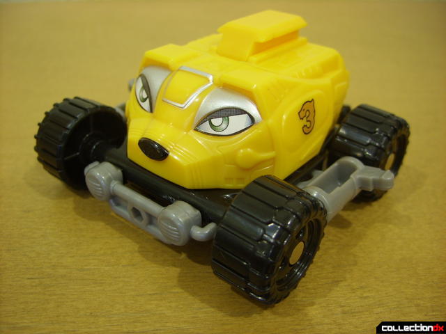 High Octane Megazord- Bear Crawler Zord Attack Vehicle (front)