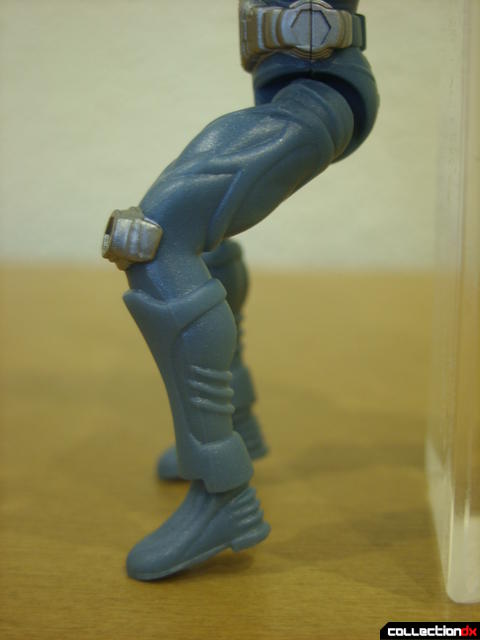 Kamen Rider Blank Knight with Advent Cycle- figure detail (legs detail)