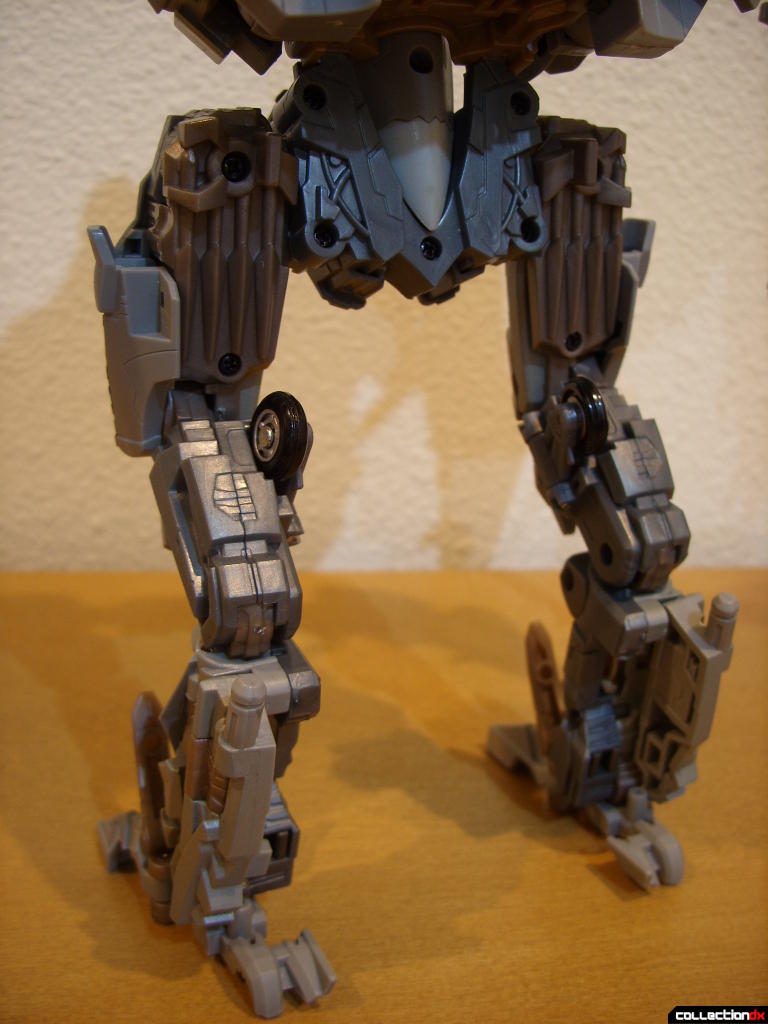 Masterpeice Movie Series Starscream- Robot Mode (legs, back)