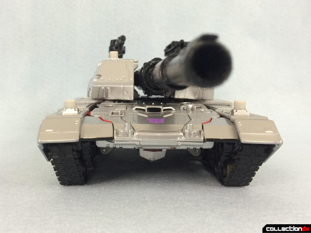 Takara Megatron tank front_1