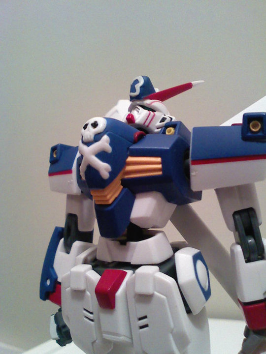 Crossbone Gundam X-3