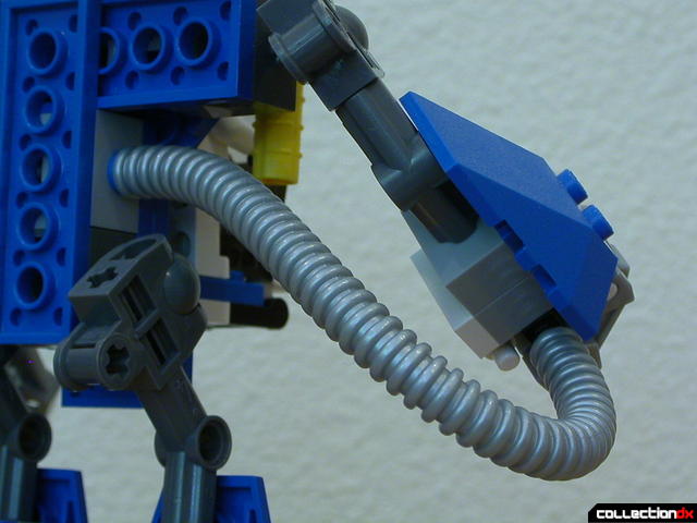 Aero Booster- Battle Machine detail (cable close-up)