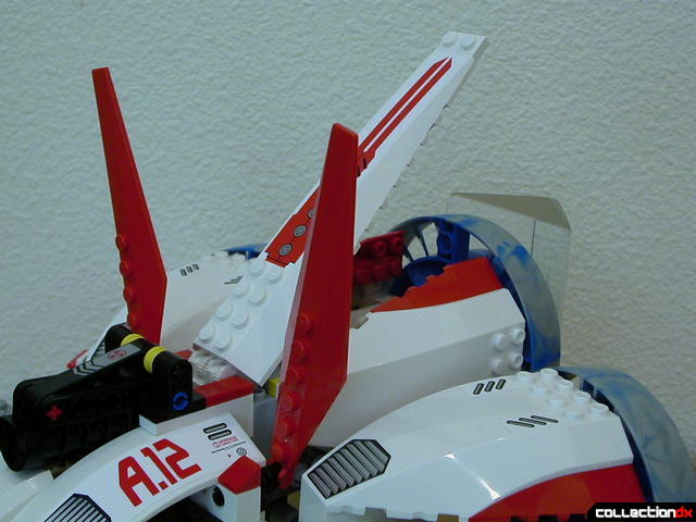 Aero Booster- rocket pack detail (top airbrakes, raised)