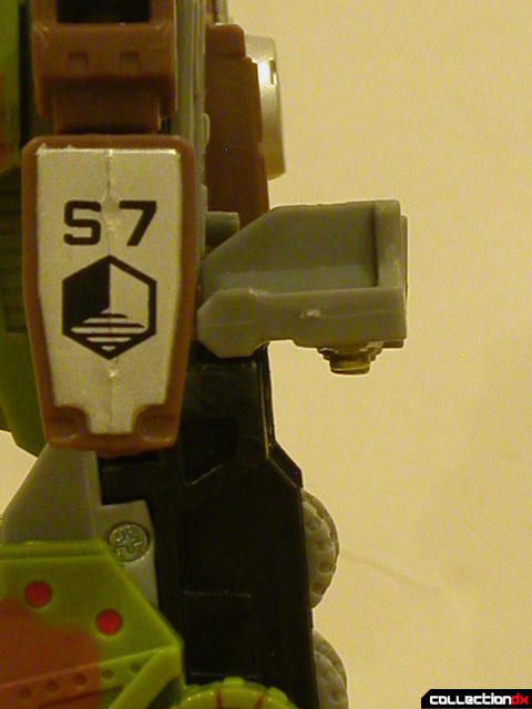 Autobot Signal Flare- robot mode (bumpers extended behind hips)