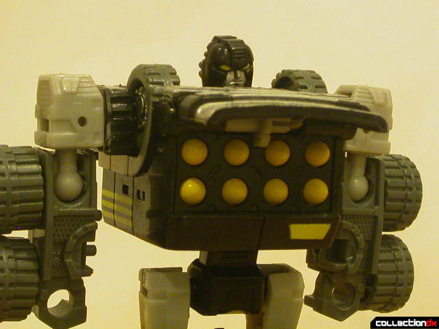 Autobot Armorhide- robot mode (Planet Key feature activated)