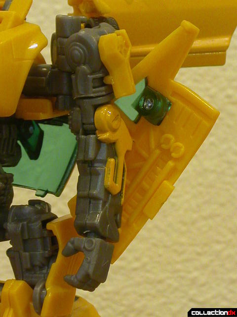 Battle Scenes Autobot Bumblebee- robot mode (left arm detail)