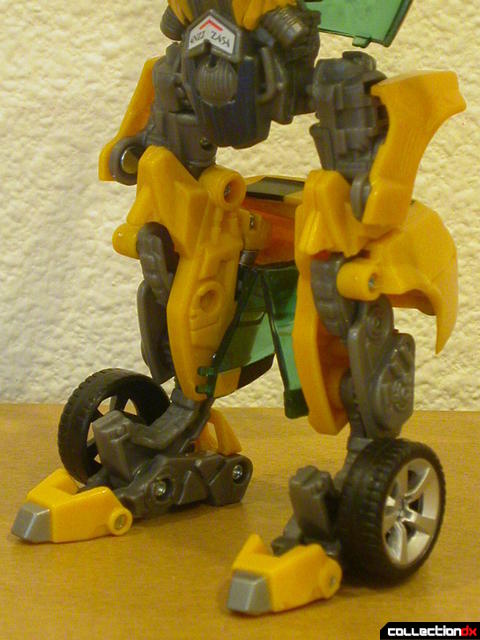 Battle Scenes Autobot Bumblebee- robot mode (legs detail, front)