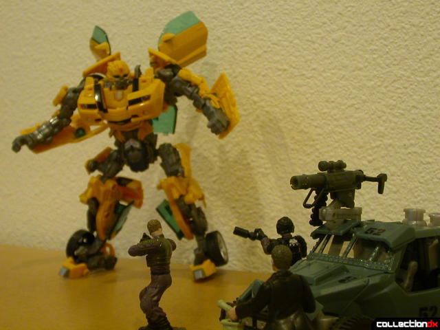 Battle Scenes- Capture of Bumblebee (cameo by Autobot Landmine at right)(2)