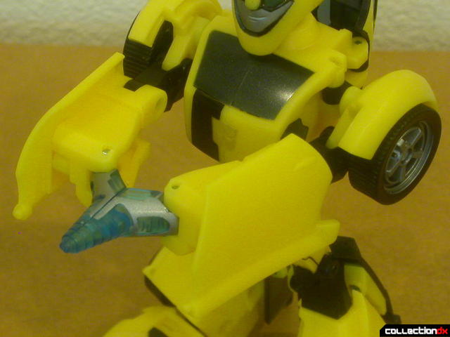 Autobot Bumblebee- robot mode (Energy Stinger weapon deployed)