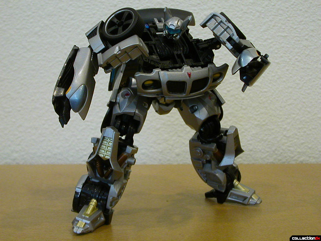 Premium series Autobot Jazz- robot mode posed (2)