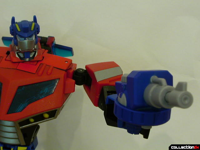 Autobot Optimus Prime- robot mode (holding Water Cannon)