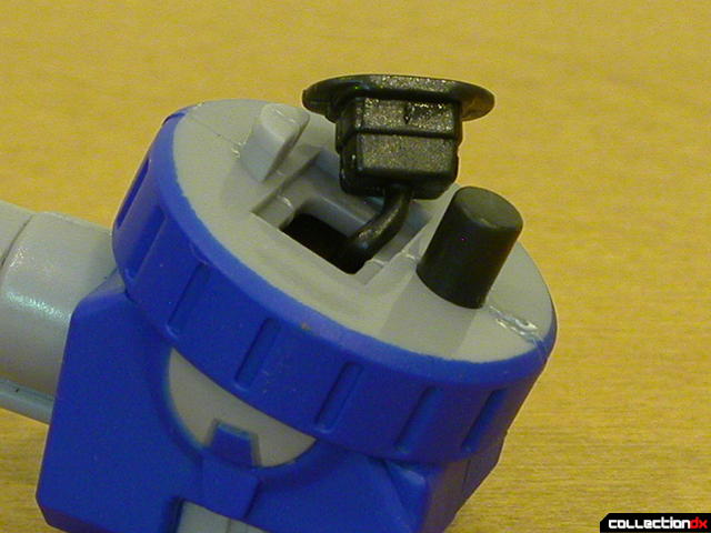 Autobot Optimus Prime- robot mode (Water Cannon detail, cap removed)