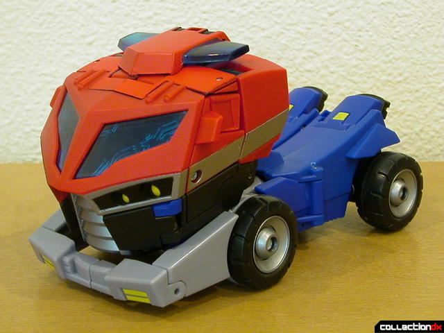 Autobot Optimus Prime- vehicle mode (front)