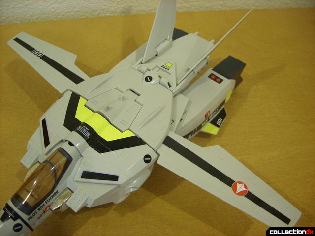 Origin of Valkyrie VF-1S Valkyrie- Fighter Mode (wings open, perpendicular)