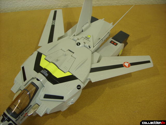 Origin of Valkyrie VF-1S Valkyrie- Fighter Mode (wings open, supersonic)