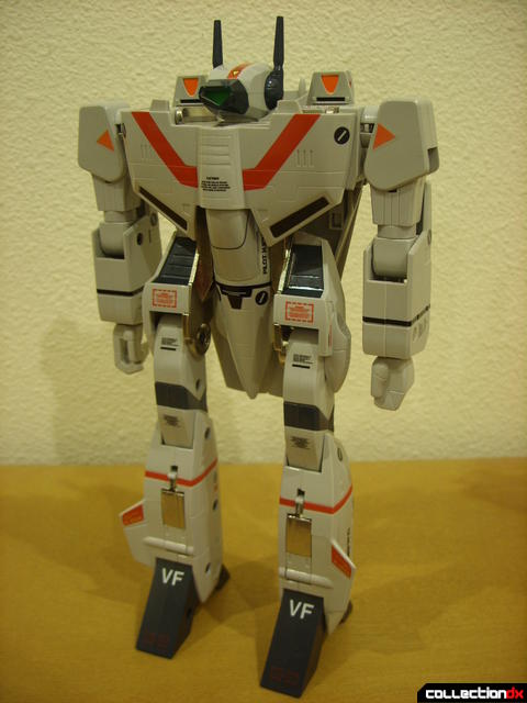 Origin of Valkyrie VF-1J Valkyrie- Battroid Mode (front)