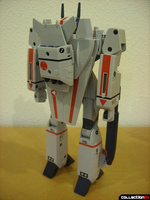 Origin of Valkyrie VF-1J Valkyrie- Battroid Mode (without new decals)(2)