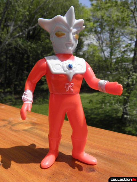 Ultraman Leo Mini