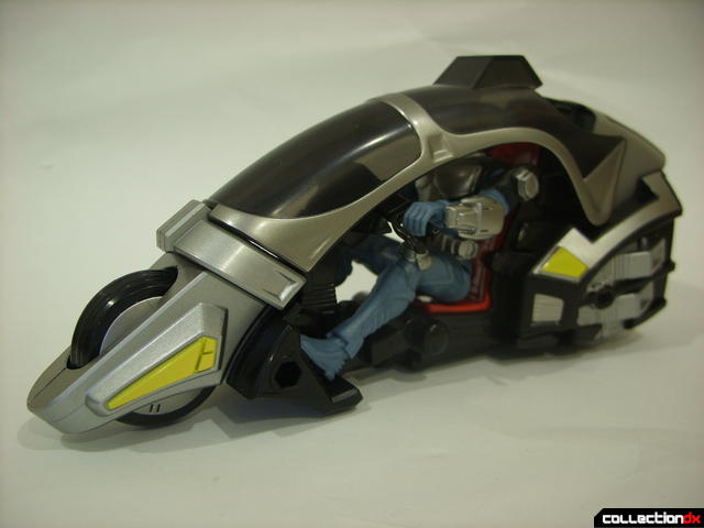 Kamen Rider Blank Knight with Advent Cycle (dramatic angle)