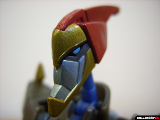 Animated Deluxe-class Autobot Swoop- robot mode (head detail)