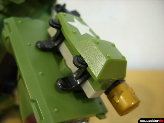 Animated Leader-class Autobot Bulkhead ('air torpedo' removed from launcher)