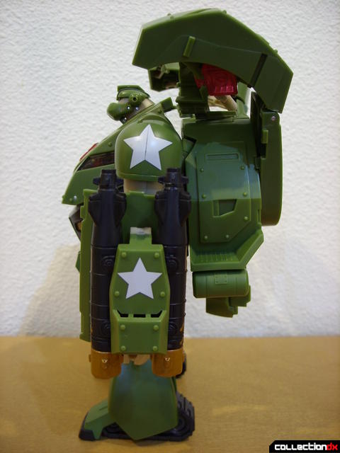 Animated Leader-class Autobot Bulkhead- robot mode (left profile)