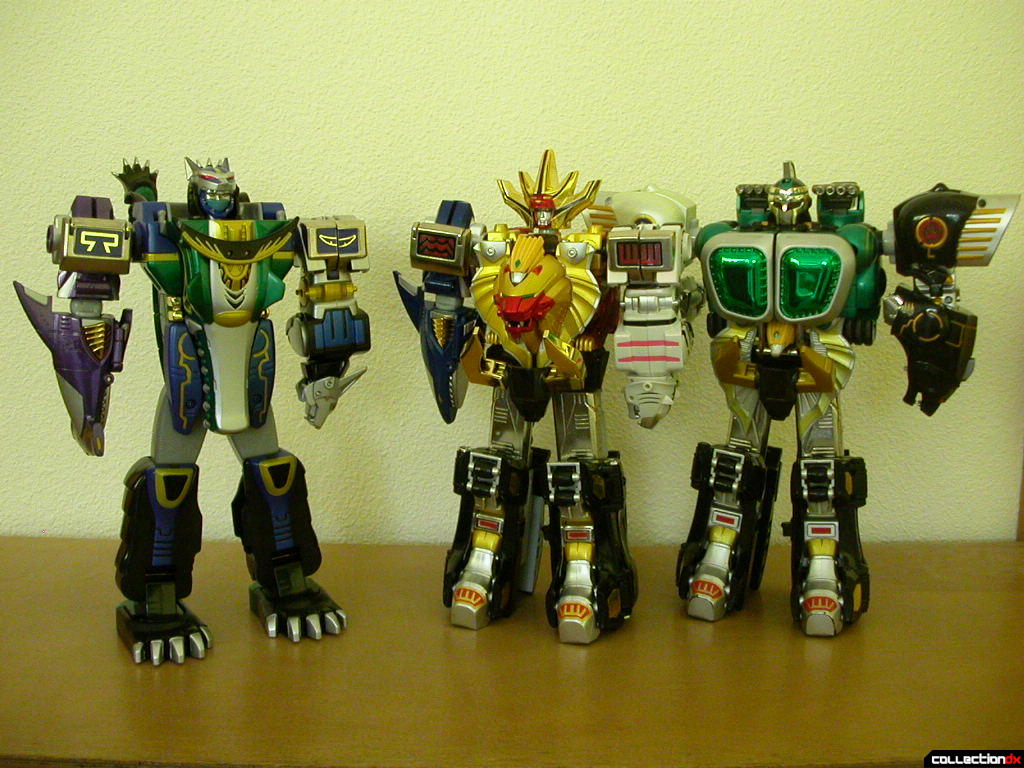 DX Gao Hunter Justice posed with DX Gao King and DX Gao Muscle