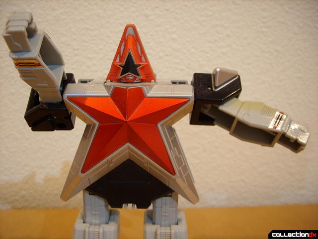 Super Zeo Zord 5 (arm poseability demonstration)