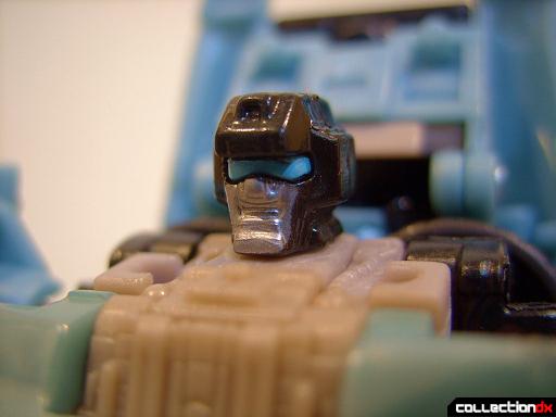 Autobot Double Clutch with Rallybots- Robot Mode (head)