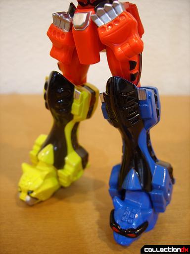 Retrofire Jungle Pride Megazord (legs, front)