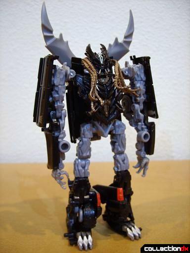 DotM Deluxe-class Decepticon Crankcase (3)