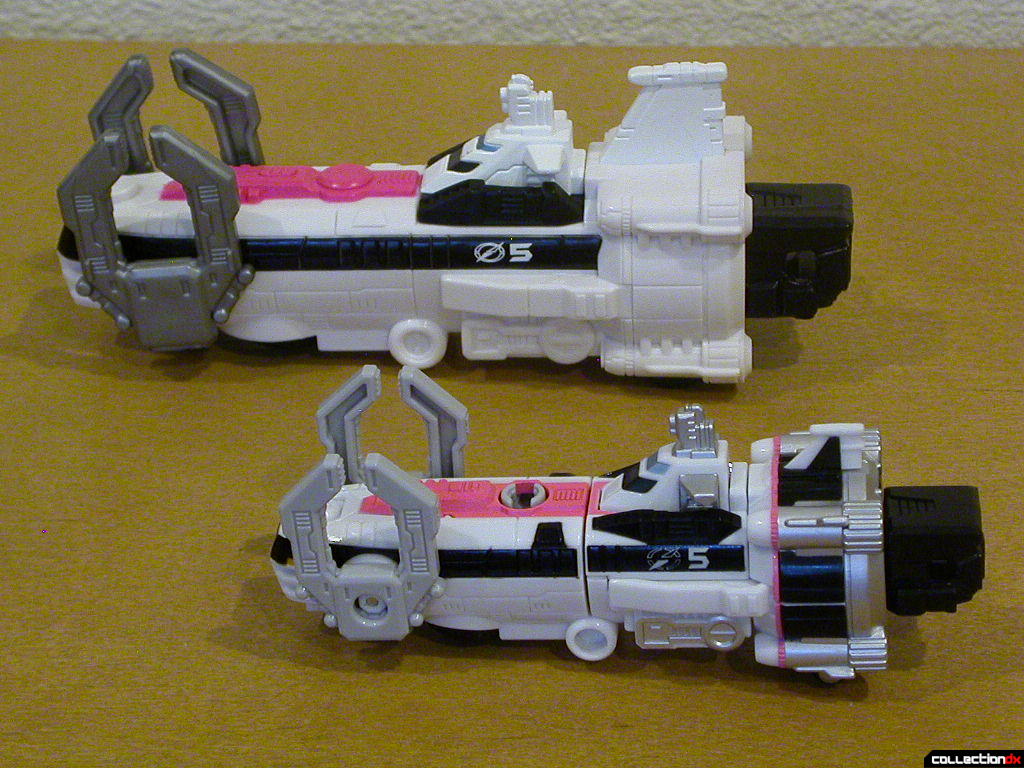 Sub Driver Zord vs. Gougou Marine Diver transformation 3-4