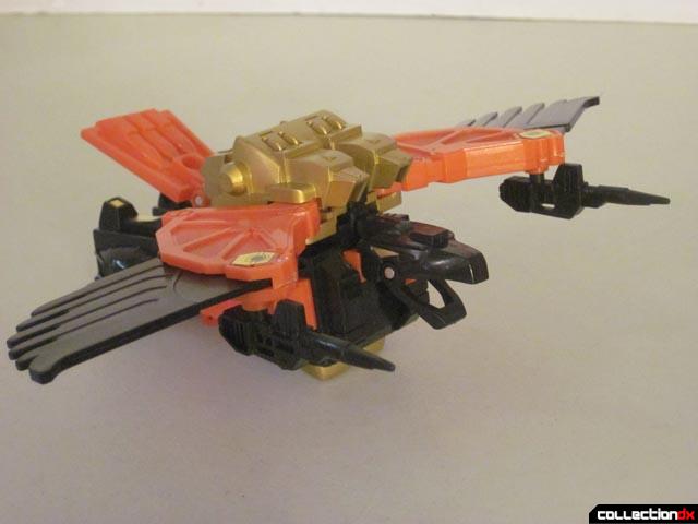 predaking_divebomb_bird_front angle_1.jpg