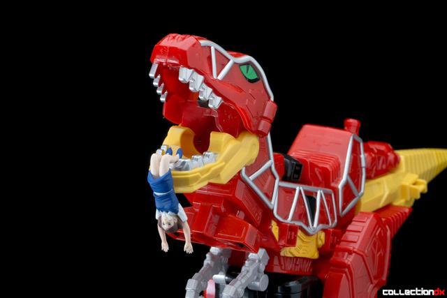 Dino Charge Megazord-50