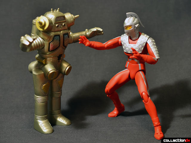 UltraAct-Ultraseven-14