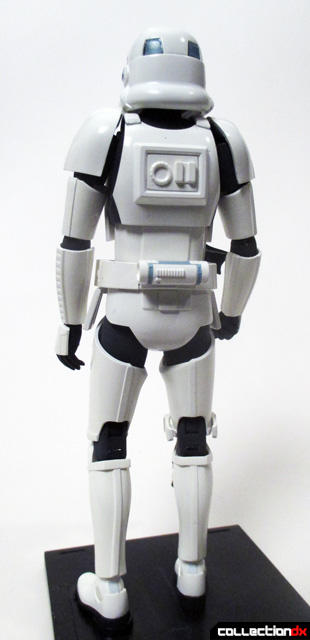 dx-stormtrooper-back-full