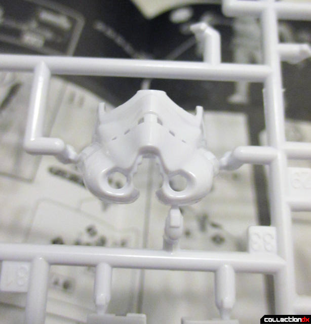 dx-stormtrooper-mask-part