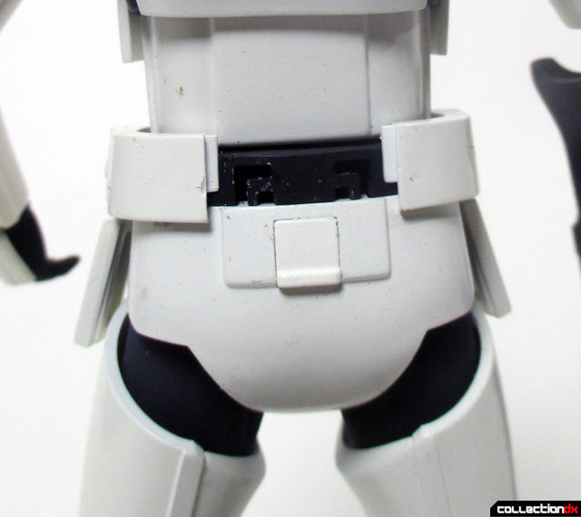 dx-stormtrooper-stand-hole