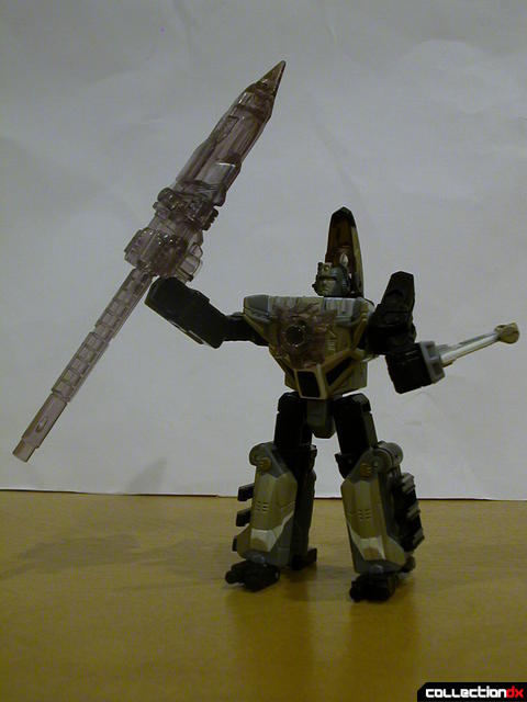 Autobot Skyblast- robot mode (posed with Energon spear)
