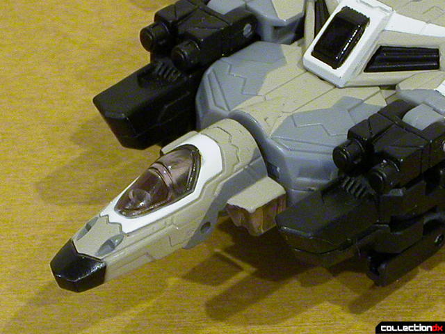 Autobot Skyblast- vehicle mode (nose and cannons detail)