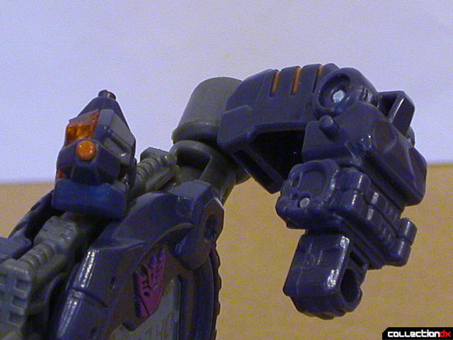 Decepticon Meantime- robot mode (The time is...)