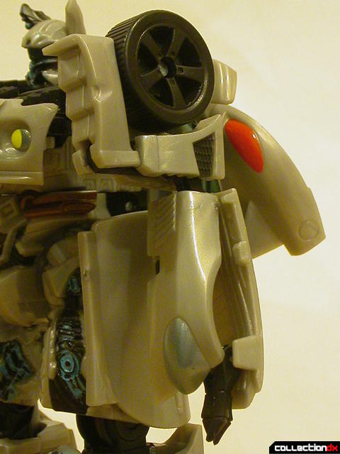 Final Battle Jazz- robot mode (left arm detail)