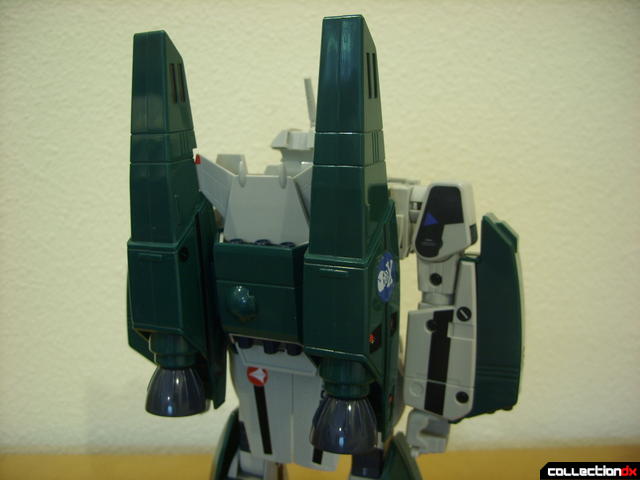 Origin of Valkyrie VF-1A Super Valkyrie Max ver.- Battroid Mode (with boosters attached)
