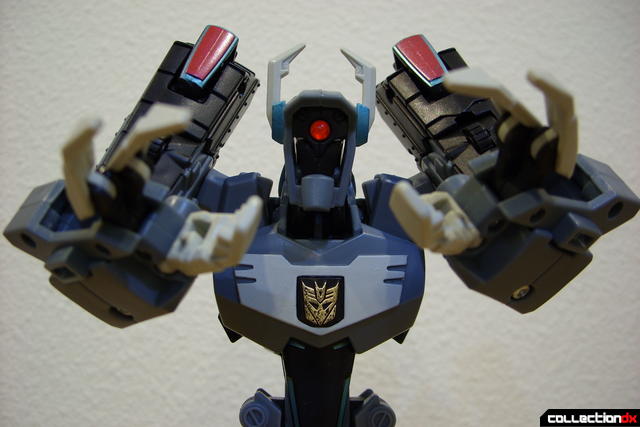 Animated Voyager-class Decepticon Shockwave- Shockwave form posed (1)
