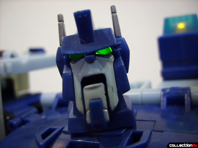 Animated Leader-class Autobot Ultra Magnus- robot mode (eyes lit, face posed)